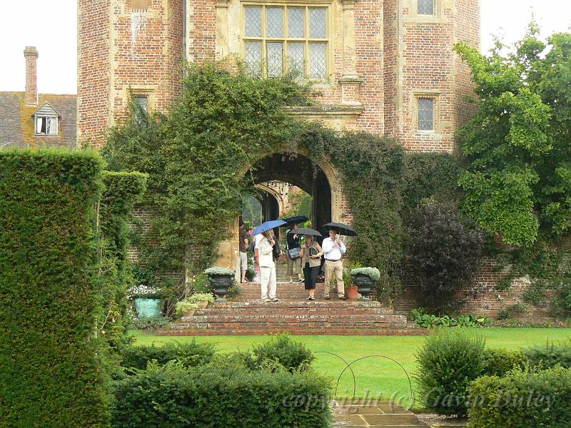 Rain, Sissinghurst Castle gardens P1120809.JPG